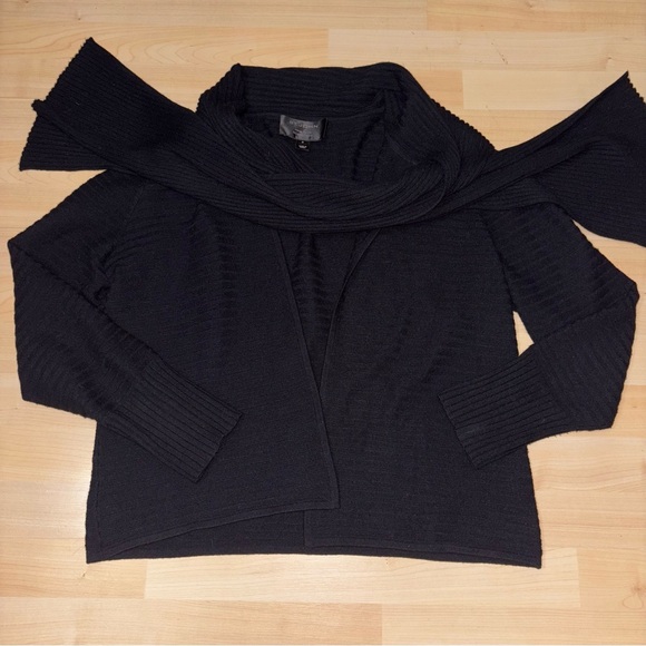 St. John Exclusively for Nordstrom 100% Cashmere Cardigan Sweater Medium Black - Picture 5 of 10